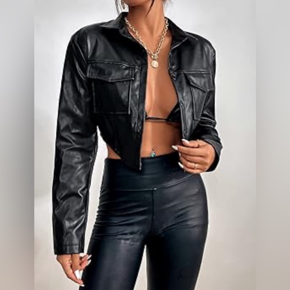 Bershka Cropped Faux Jacket Size L - Picture 1 of 4